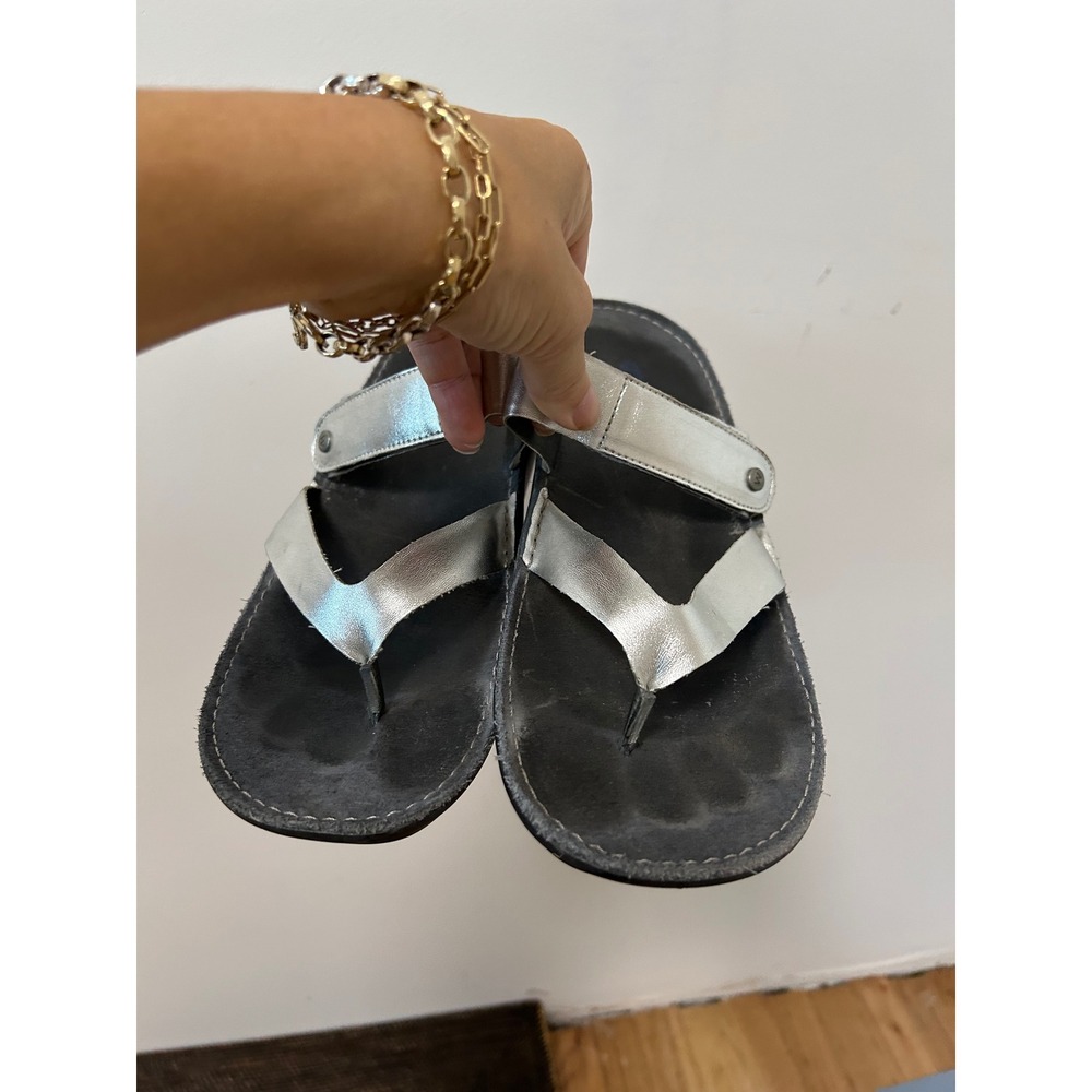 Wolky TAHITI Thong Sandal Women 41 Silver Metallic Leather Comfort Gorpcore - Picture 4 of 12